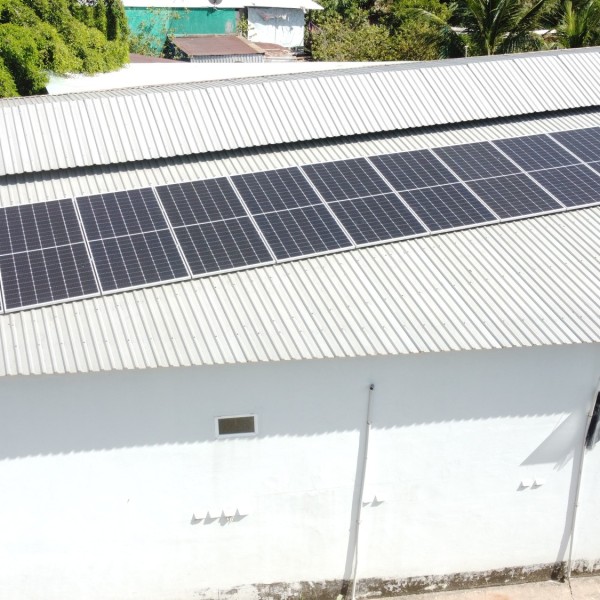 Thi công hệ 6.5 KW tại Hải Sản Tài Vân - Ấp Bãi Bổn, 