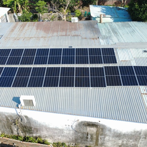 Thi công hệ Lưu trữ 14.3 KW tại Karaoke Hoa Liên - Gành Dầu