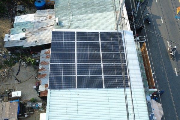 Thi công Hệ 8KW có Pin lưu trữ - Hủ Tíu Vạn Phúc